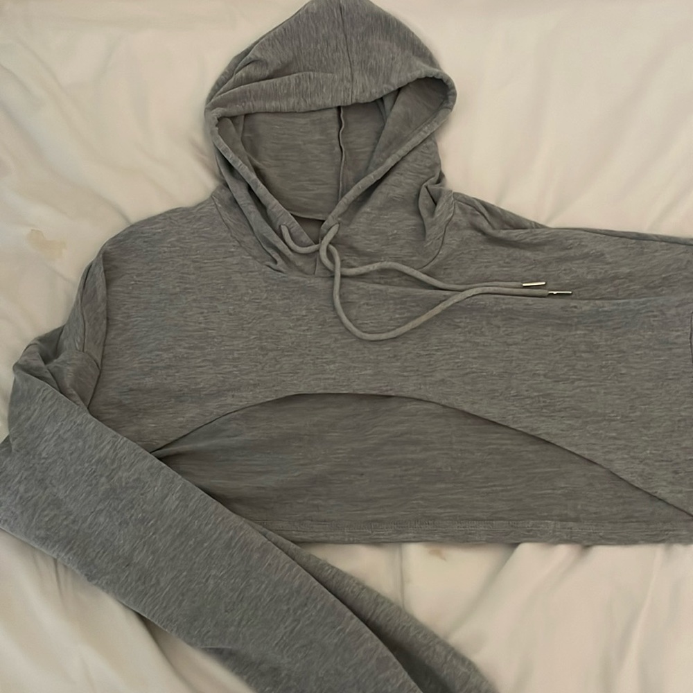 Women’s high cropped hoodie